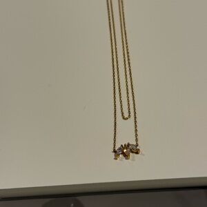 Elegant Gold Necklace with Crystal Accents